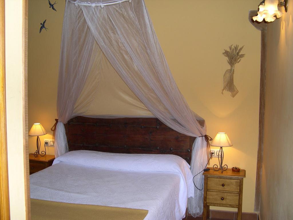 La Huerta De San Lorenzo Otel Segovia Oda fotoğraf