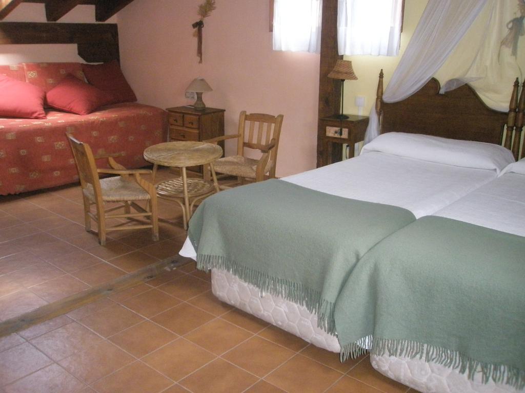 La Huerta De San Lorenzo Otel Segovia Oda fotoğraf